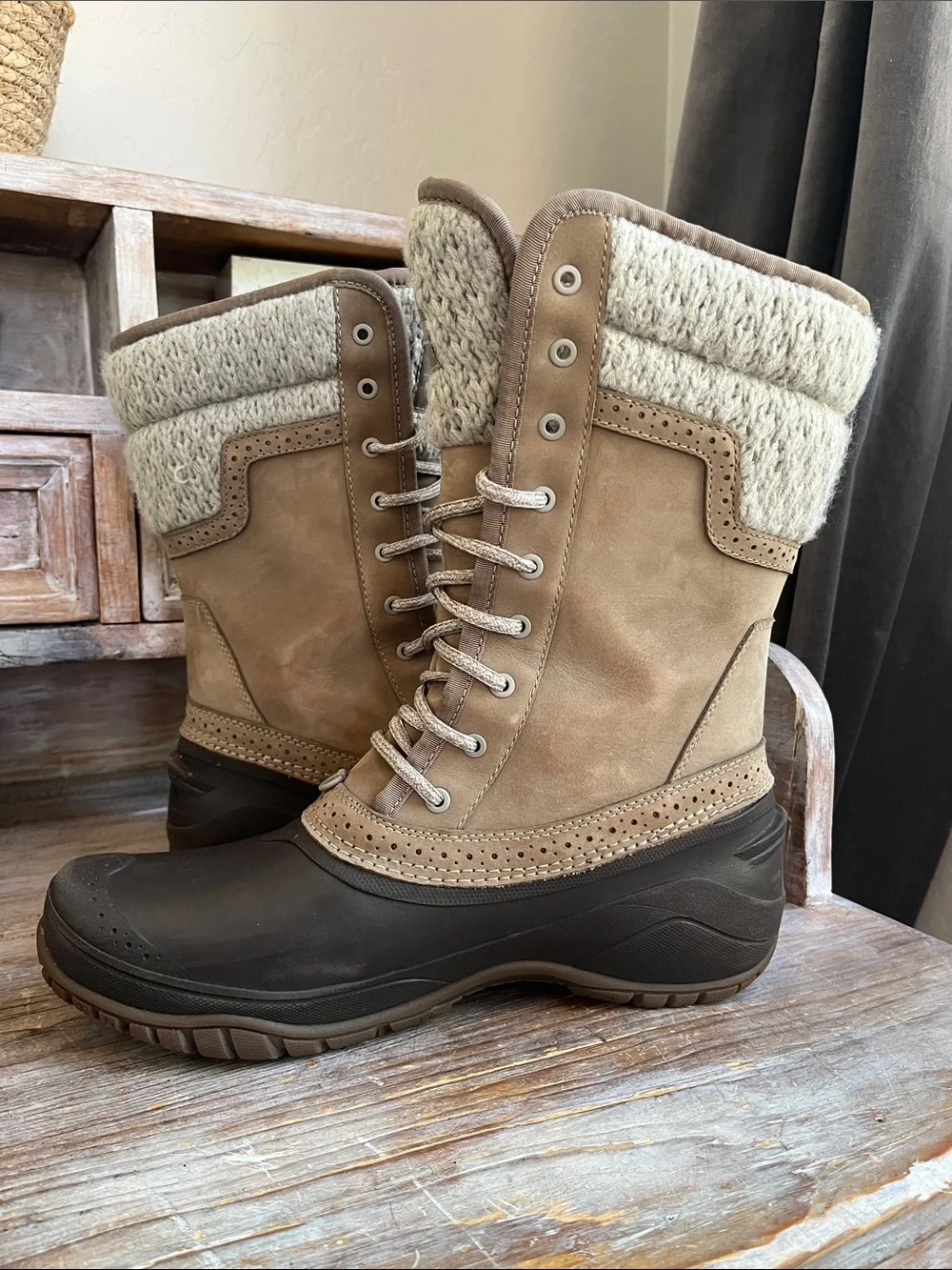 🤍 The North Face Shellista II Mid Boots Size 10 Split Rock Brown Dove Grey
